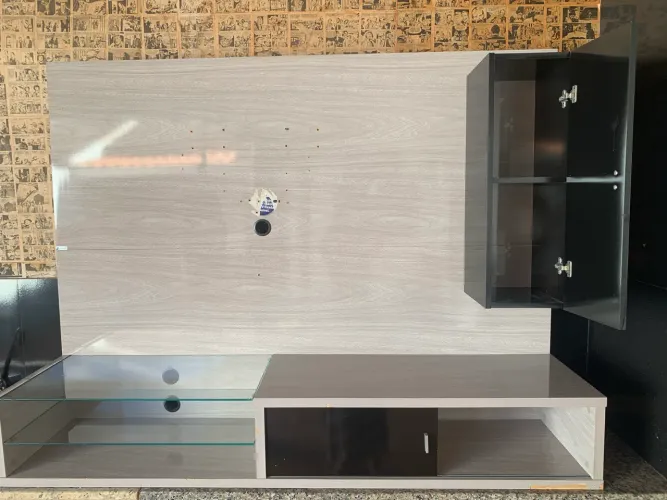 Painel para televisão