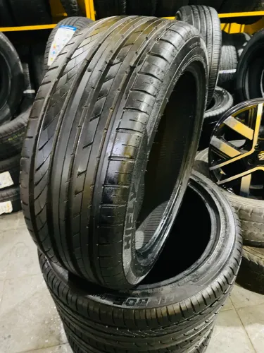 Pneus 215/45/17 Estado de Zero 4 und disponível 