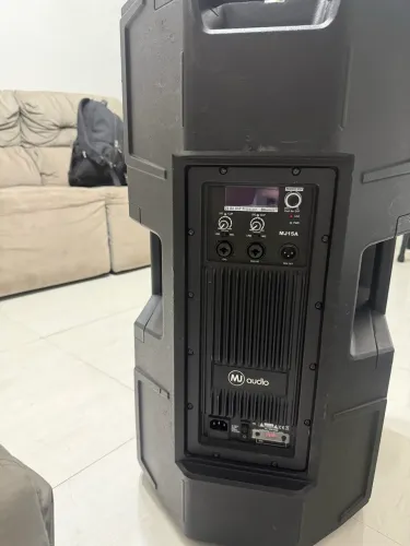 Caixa de som MJ Audio 15