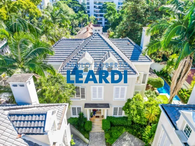 CASA EM CONDOMÍNIO - SANTO AMARO - SP