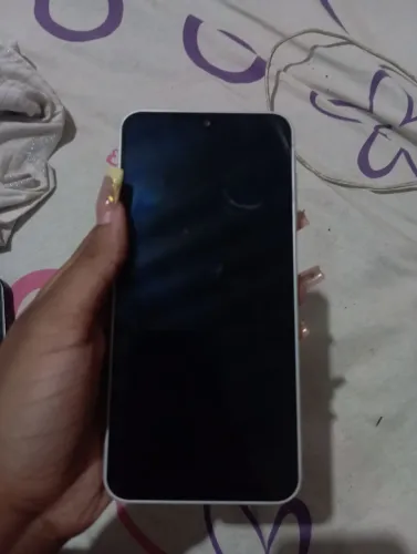 Vende se celular Samsung a16/125gb