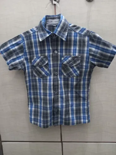 Camisa xadrez e calça jeans infantil menino