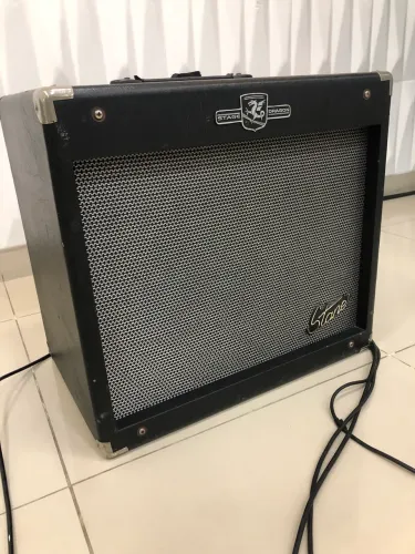 Amplificador Staner Stage Dragon BX-200 Transistor para contrabaixo de 140W cor preto