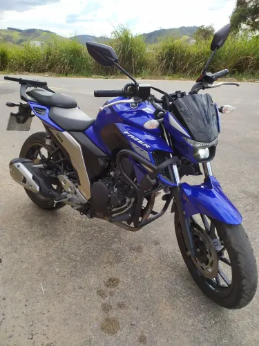 Oferta FZ 25