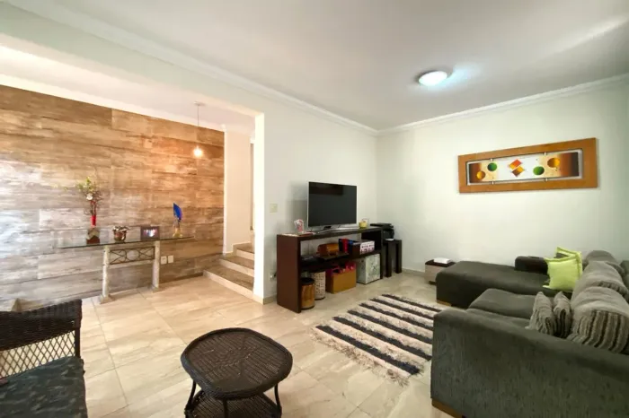 Casa à Venda - Ouro Preto, 5 Quartos, 318 m2
