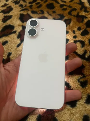 iPhone 16 normal todo original garantia Apple