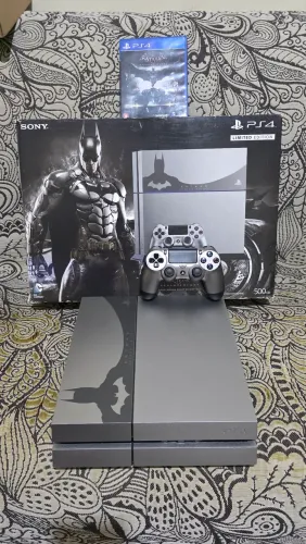 Playstation 4 Edição Limitada Batman Arkham Knight ( Usado E Sem Caixa ) (Usado)