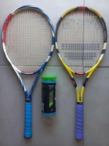 Raquetes de tênis Babolat (Par + 3 Bolinhas)