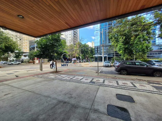 Loja para aluguel na Savassi (BH) 32m² | Rua Bernardo Guimarães esquina com Rua Paraíba