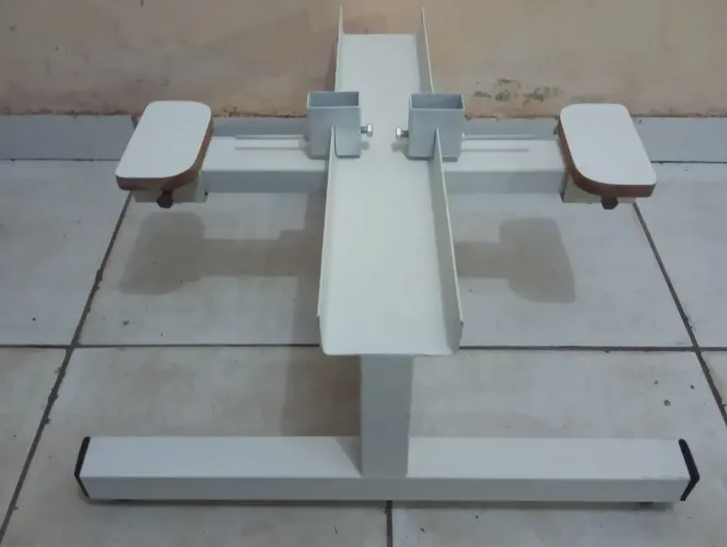 SERIGRAFIA MESA PARA IMPRESSÃO DE BONÉ FECHADO DUPLOS ACEITAMOS CARTÃO