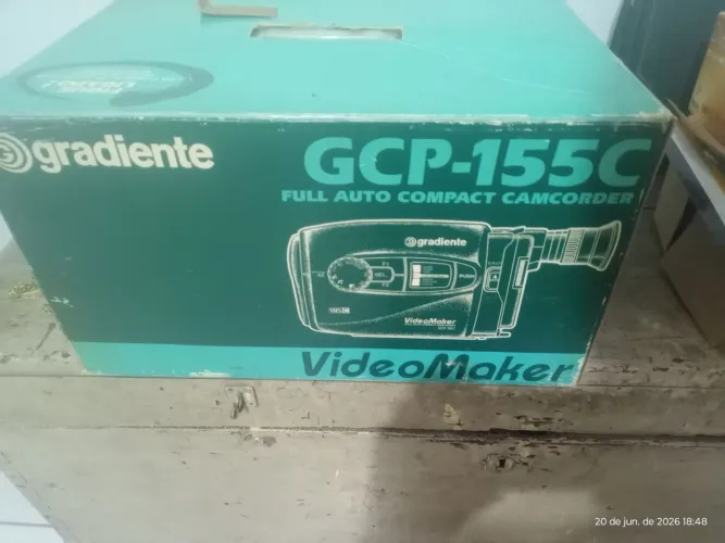 Vende se filmadora e máquina fotográfica antiga