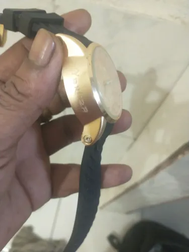 Relógio invicta yakuza