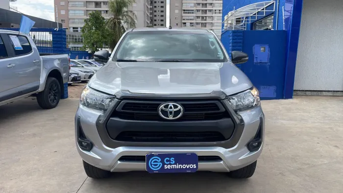 Toyota Hilux CD SR 4X4 2.8 TDI Diesel Aut. 2022