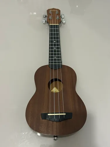 Ukulele Soprano Kalani com Bag
