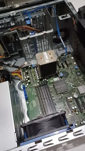 Cpu Servidor Dell PowerEdgeT300