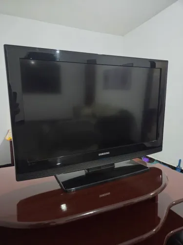 TV 32 LCD SAMSUNG