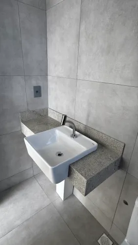 Oportunidade! Só vendo tudo junto e para ir buscar