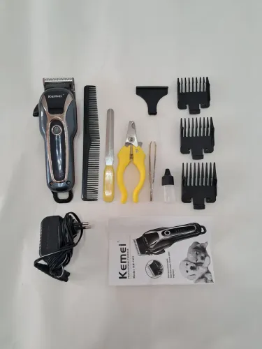 Máquina de Tosa Profissional Kemei Modelo. KM-1991. Bivolt