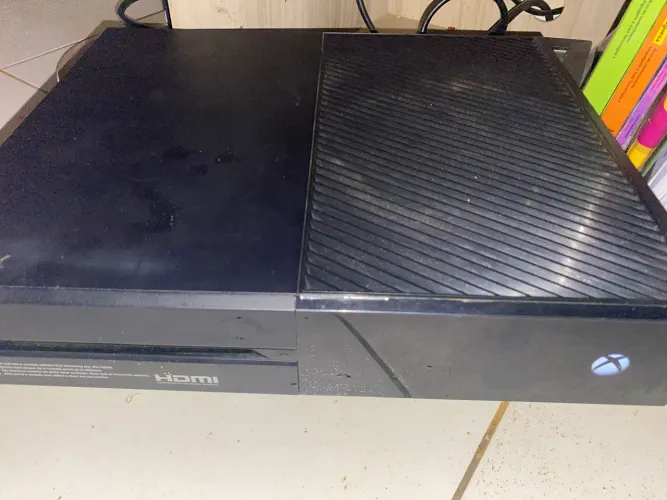 Xbox One-1 Tera de armazenamento