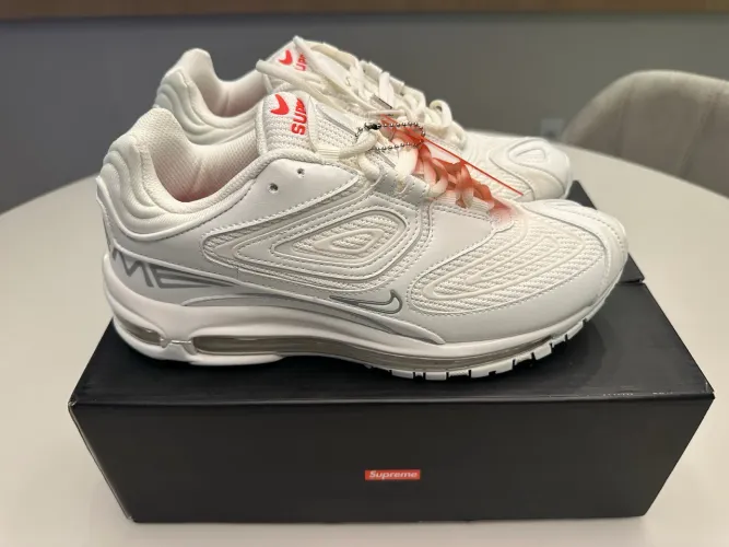 Nike x Supreme TL 98