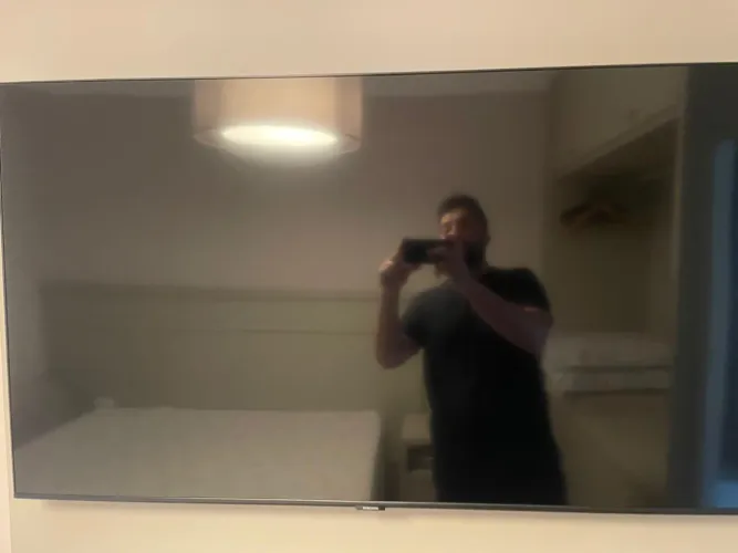 Samsung QLED 50? Q60T - Leia