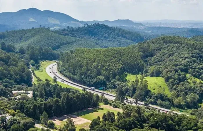 Terreno a venda condomínio Capital Ville