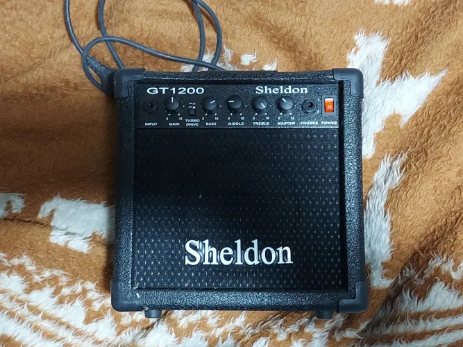Amplificador Sheldon GT1200 15W