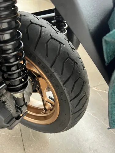Xmax 250 ano 23/23 único dono