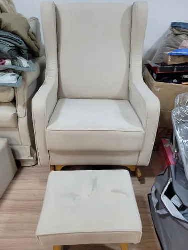 Vendo Poltrona de Amamentação