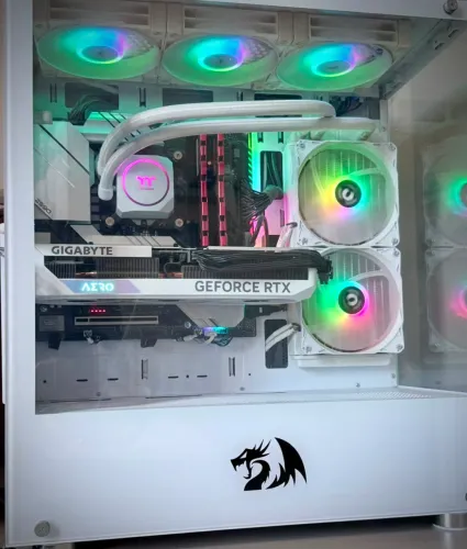 Pc gamer RTX 4060 ti 8gb / Intel I7F 10gen / 32 GB RAM / 3TB hd+ssd
