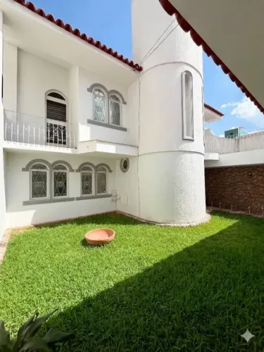 Imóvel para aluguel possui 500 metros quadrados com 5 quartos em Nova Suiça - Goiânia - GO