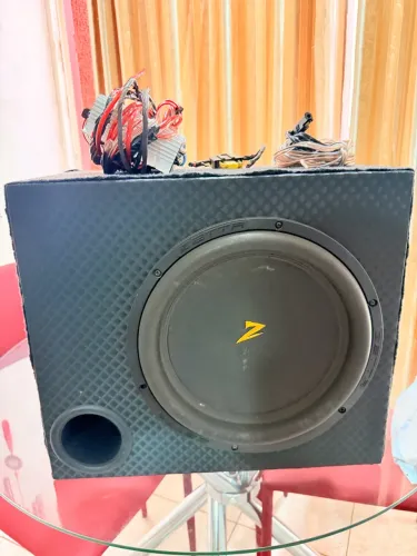 Subwoofer Zetta de 12? + Módulo Taramps TS 400x4 400W RMS