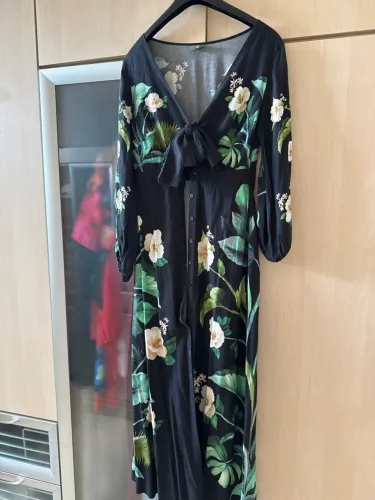 VENDO VESTIDO CASUAL - USADO EM BOM ESTADO - FARM