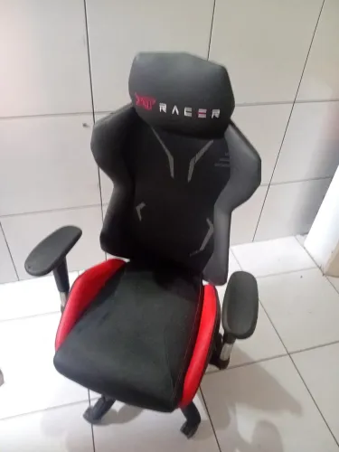 Cadeira Gamer XT Racer Reclinável - Preta e Vermelha Platinum Series XTP100