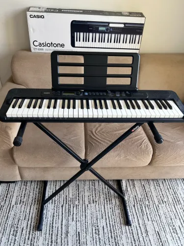 Teclado Casio Casiotone CT-S300 + Pedestal + Pedal + Caixa Original
