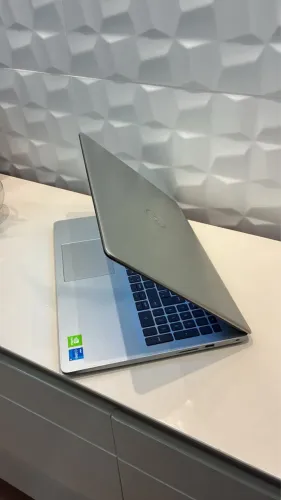 Notebook Dell Inspiron 3501