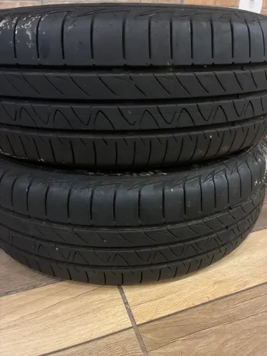 Par pneu continental 185/65 14