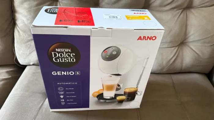 Cafeteira Expresso Nescafé Dolce Gusto - NOVA