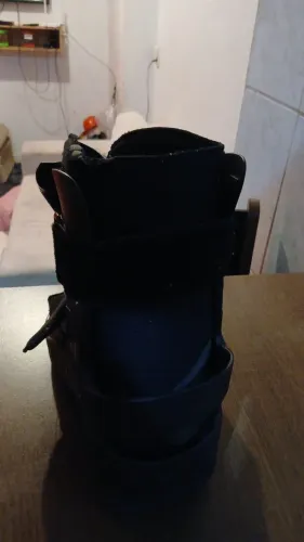 Bota Robofoot 140 reais