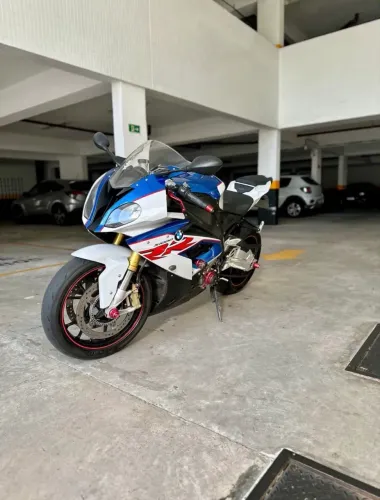 BMW S1000RR 2019 - IMPECÁVEL | ESCAPAMENTO AKRAPOVIC | 199CV