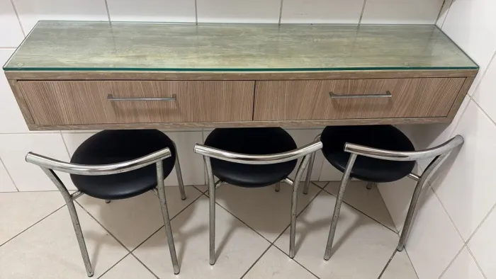 Mesa para cozinha com 3 cadeiras