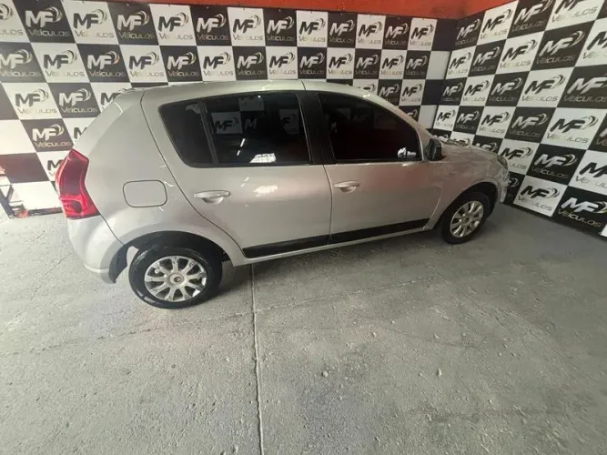 Renault Sandero Expression Hi-flex 1.0 16V 5P 2013