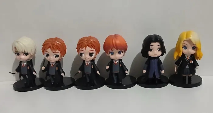 LOTE 6 BONECOS MINIATURAS HARRY POTTER RON FRED GEORGE WEASLEY SNAPE LUNA DRACO MALFOY