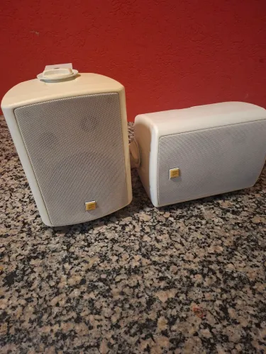 Caixas de Som Ativas de Parede Kramer SPK-OCA508