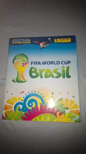 Álbum copa do mundo 2014 faltando 6 figurinhas para completar