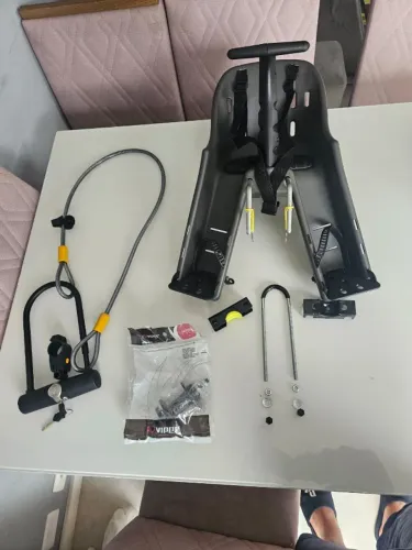 Cadeira de criança para bike + Cadeado + Rolamento