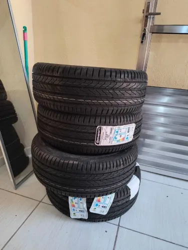 4 Pneus continental 195/55 r 15