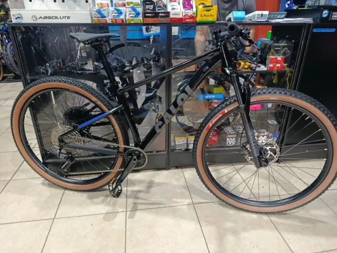 Bike Semi-nova aro 29 Caloi Explorer kit Shimano DEORE 12v  Tam M 