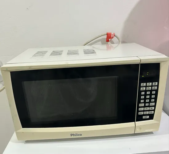 Microondas tamanho médio