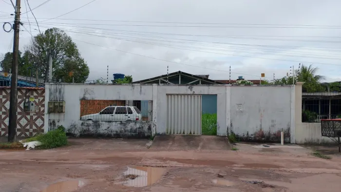 VENDO IMÓVEL TITULADO C/ 3 APARTAMENTO.